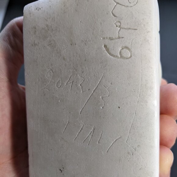 Beautiful Vintage Pair of White Marble Doves Birds Bookends Italy, numbered. - Picture 6 of 16